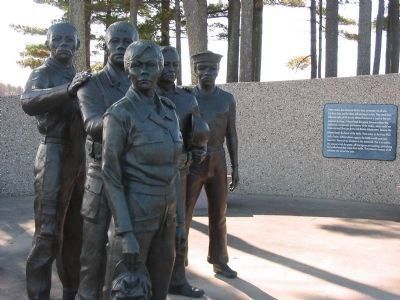 Korean War Memorial Statues image. Click for full size.