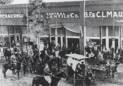 Central Mercantile Co. image. Click for full size.