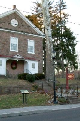 Old Presbyterian Church and Marker. Click for full size. Old Presbyterian Church and Marker image. Click for full size.