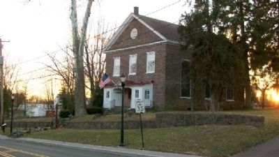 Old Presbyterian Church and Marker. Click for full size. Old Presbyterian Church and Marker image. Click for full size.