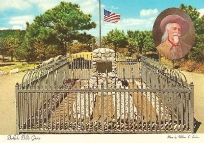 Buffalo Bill Grave image. Click for full size.