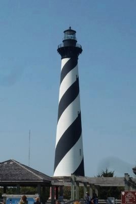 Cape Hatteras Lighthouse, Cape Hatteras National Seashore image. Click for full size.