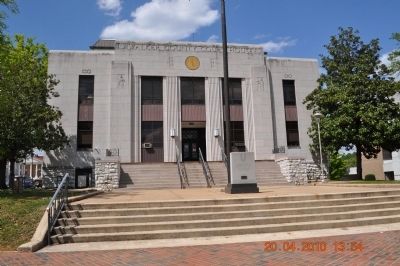 Walker County Courthouse. Click for full size. Walker County Courthouse image. Click for full size.