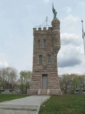 Winchester Soldiers' Memorial image. Click for full size.