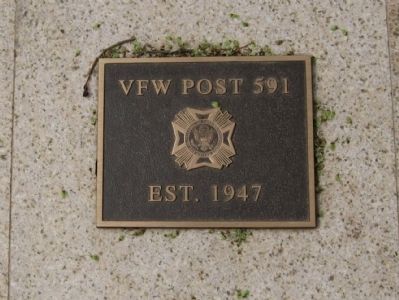 Plaque on the Memorial. Click for full size. Plaque on the Memorial image. Click for full size.