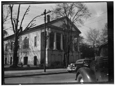 Williamsburg County Courthouse. Click for full size. Williamsburg County Courthouse image. Click for full size.