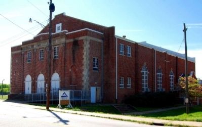 Parker High School Auditorium -<br>Northwest Corner. Click for full size. Parker High School Auditorium -<br>Northwest Corner image. Click for full size.