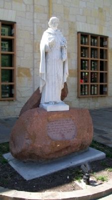 San Antonio de Padua Marker and Statue image. Click for full size.