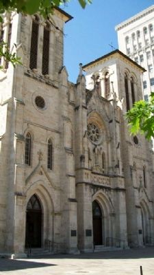 San Fernando Cathedral image. Click for full size.