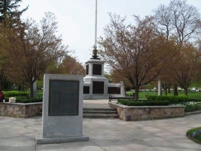 Torrington Veterans Memorial image. Click for full size.