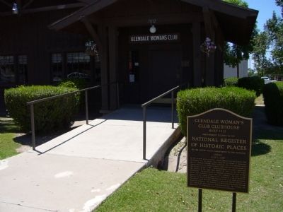 Glendale Woman's Club Clubhouse Marker image. Click for full size.