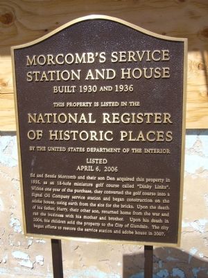 Morcomb's Service Station and House Marker image. Click for full size.