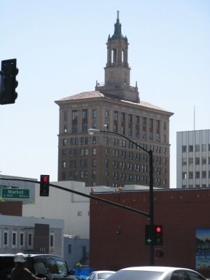 Bank of America Building image. Click for full size.