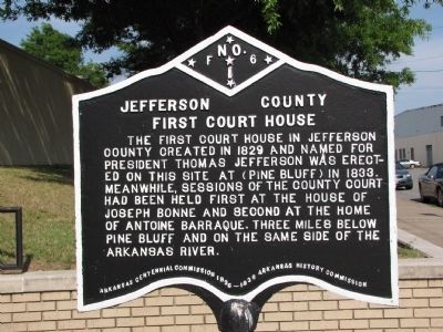 Jefferson County First Court House Marker. Click for full size. Jefferson County First Court House Marker image. Click for full size.
