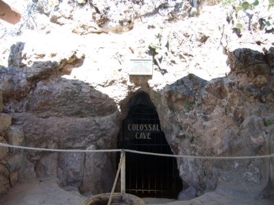Colossal Cave Entrance image. Click for full size.