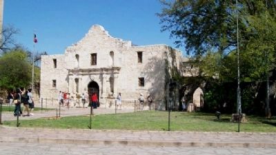 Alamo Chapel image. Click for full size.