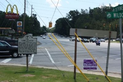 Camp Jackson Marker, looking east along Garner's Ferry Road (US 76, US 378) image. Click for full size.
