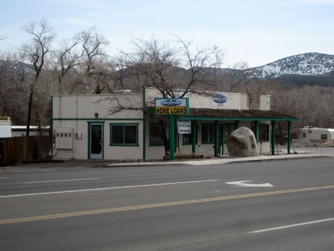 Chief Truckee Marker - Wide View image. Click for full size.