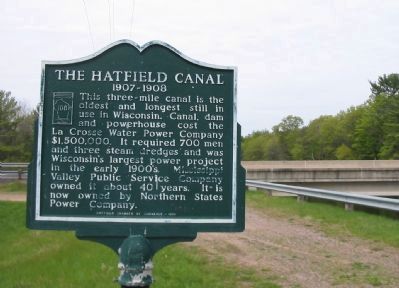 The Hatfield Canal Marker image. Click for full size.