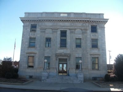 Alamance County Court House - West Side image. Click for full size.