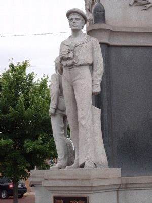 South/East Statue image. Click for full size.