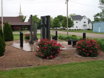 Left Side View - - Strasburg Veterans Memorial Marker image. Click for full size.