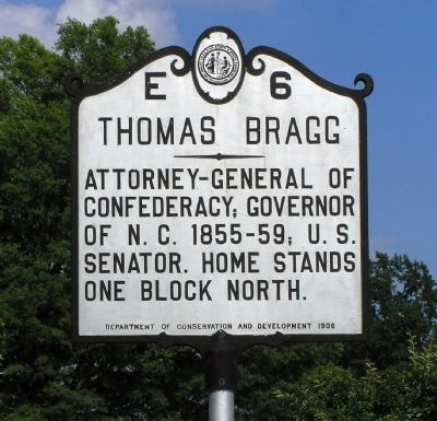Thomas Bragg Marker image. Click for full size.