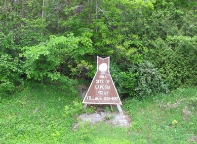 Nearby Kaposia Village Marker image. Click for full size.