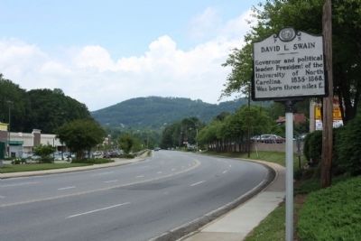David L. Swain Marker, seen looking north along US 25, Merrimon Avenue image. Click for full size.