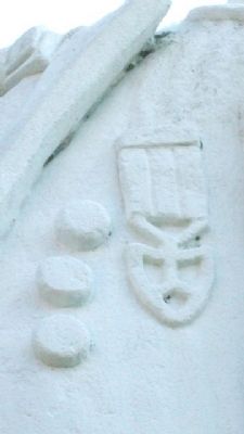 Medal on UVL Sherman Statue. Click for full size. Medal on UVL Sherman Statue image. Click for full size.