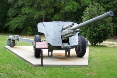 T-8 90mm Antitank Gun and Marker image. Click for full size.