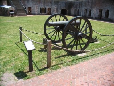 Model 1841 6-pounder Field Cannon and Marker image. Click for full size.