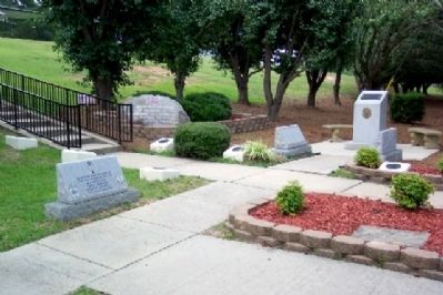 307th Airborne Engineer Battalion Memorial. Click for full size. 307th Airborne Engineer Battalion Memorial image. Click for full size.