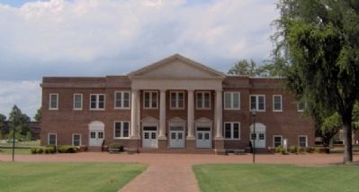 D. Rich Memorial Building at Campbell University image. Click for full size.