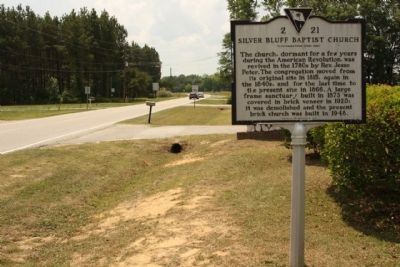 Silver Bluff Baptist Church Marker, looking south image. Click for full size.