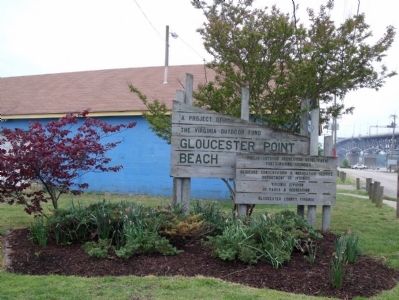 Gloucester Point Beach image. Click for full size.