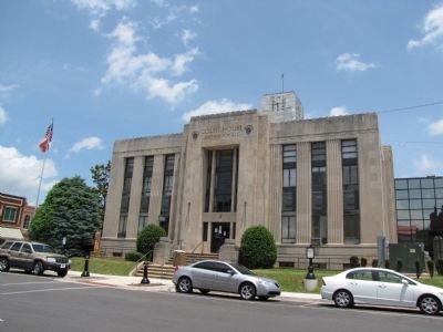 Franklin County courthouse image. Click for full size.