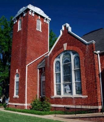 Simpsonville Baptist Church -<br>East Stained Glass Window<br>"The Lost Sheep". Click for full size. Simpsonville Baptist Church -<br>East Stained Glass Window<br>"The Lost Sheep" image. Click for full size.