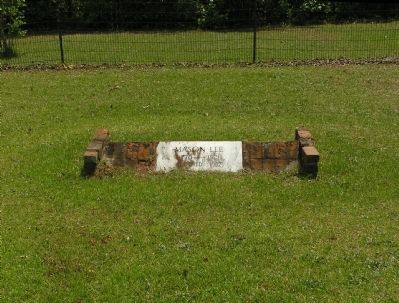 Grave of Mason Lee image. Click for full size.