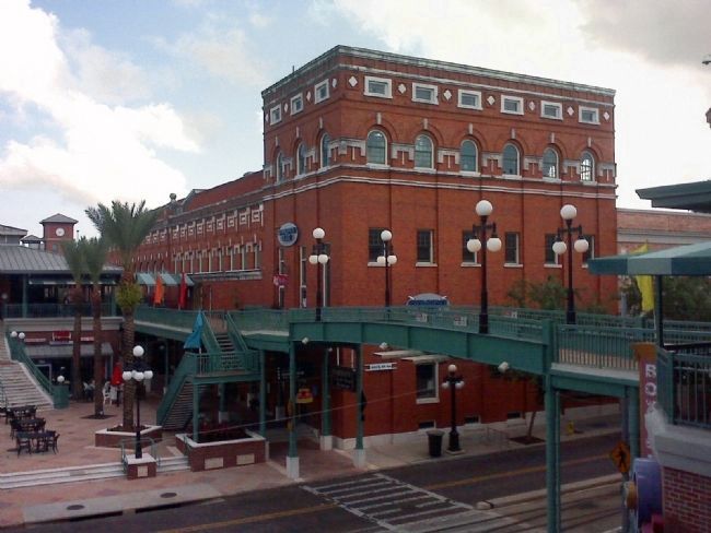 El Centro Espa�ol de Tampa image. Click for full size.