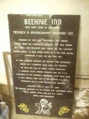 Beehive Inn Marker image. Click for full size.