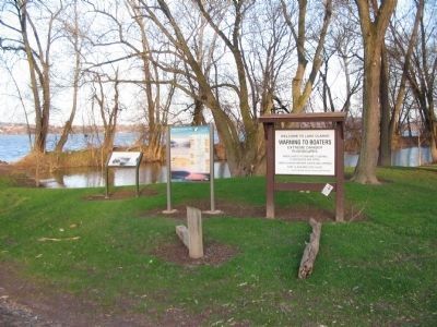 Markers and Signs at the Boat Ramp image. Click for full size.