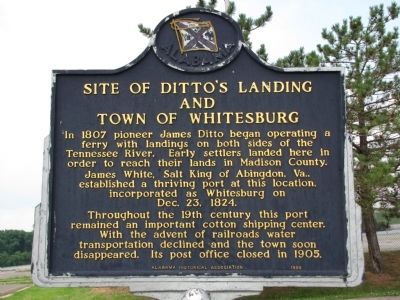 Site of Ditto's Landing and Town of Whitesburg Marker image. Click for full size.