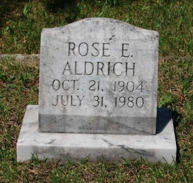 Rose E. Aldrich Tombstone image. Click for full size.