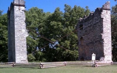 Nearby Liberty Hall Academy Ruins image. Click for full size.