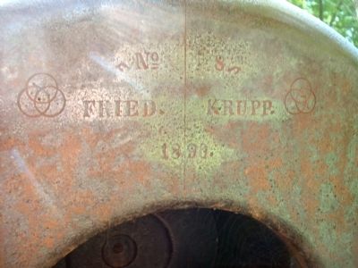Markings on the 1890 Field Gun image. Click for full size.