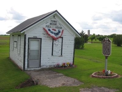 Meeme Poll House and Marker at former location. image. Click for full size.