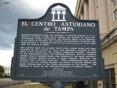 El Centro Asturiano de Tampa Marker image. Click for full size.