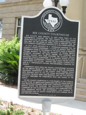 Bee County Courthouse Marker image. Click for full size.