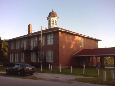 Old Lutz Elementary School image. Click for full size.